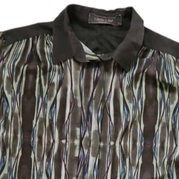 Unique Quality Button Up Top - Picture 14 of 14